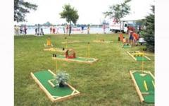 1 Hole Miniature Golf Course 1 Hole Miniature Golf Course