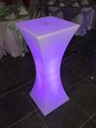 LED Cocktail Table LED Cocktail Table