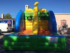 Big 10ft tall basketball game Big 10ft tall basketball game